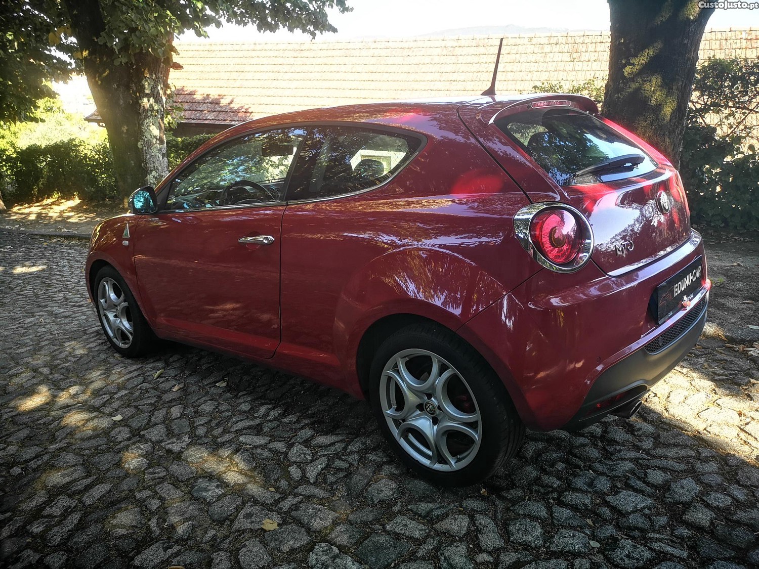 Alfa Romeo MiTo 0.9 T 105cv TWINAIR QUADRIFOGLIO - C/ Garantia — fotografia 15