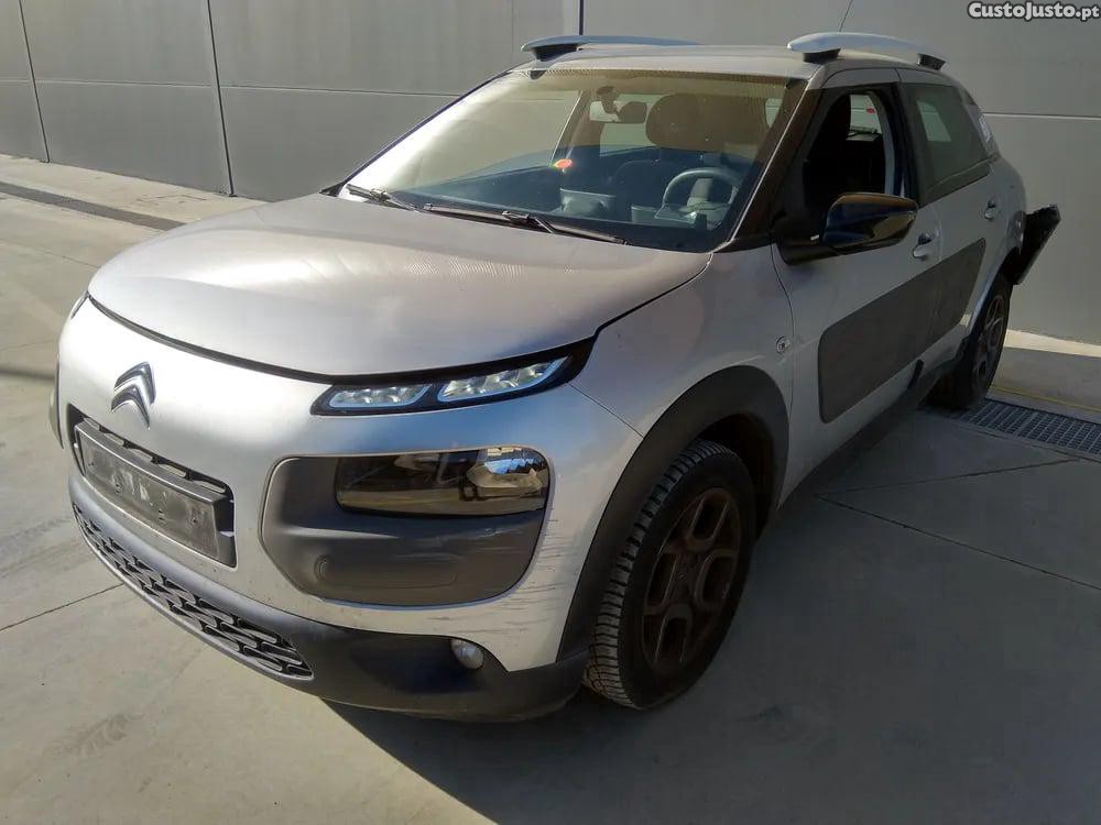 Citroën C4 1.6 HDi 90 (68 kW / 92 cv) [09.2014 - ...] - 14 — photo 2