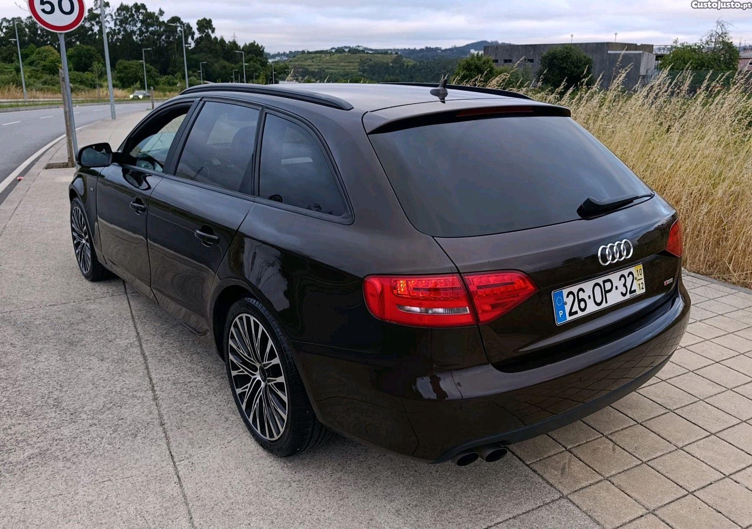 Audi A4 2.0 TDI 143cv S-Line — fotografia 9