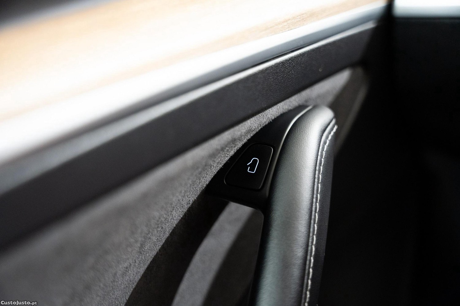 Tesla Model 3 Long-Range Dual Motor AWD — fotografia 5