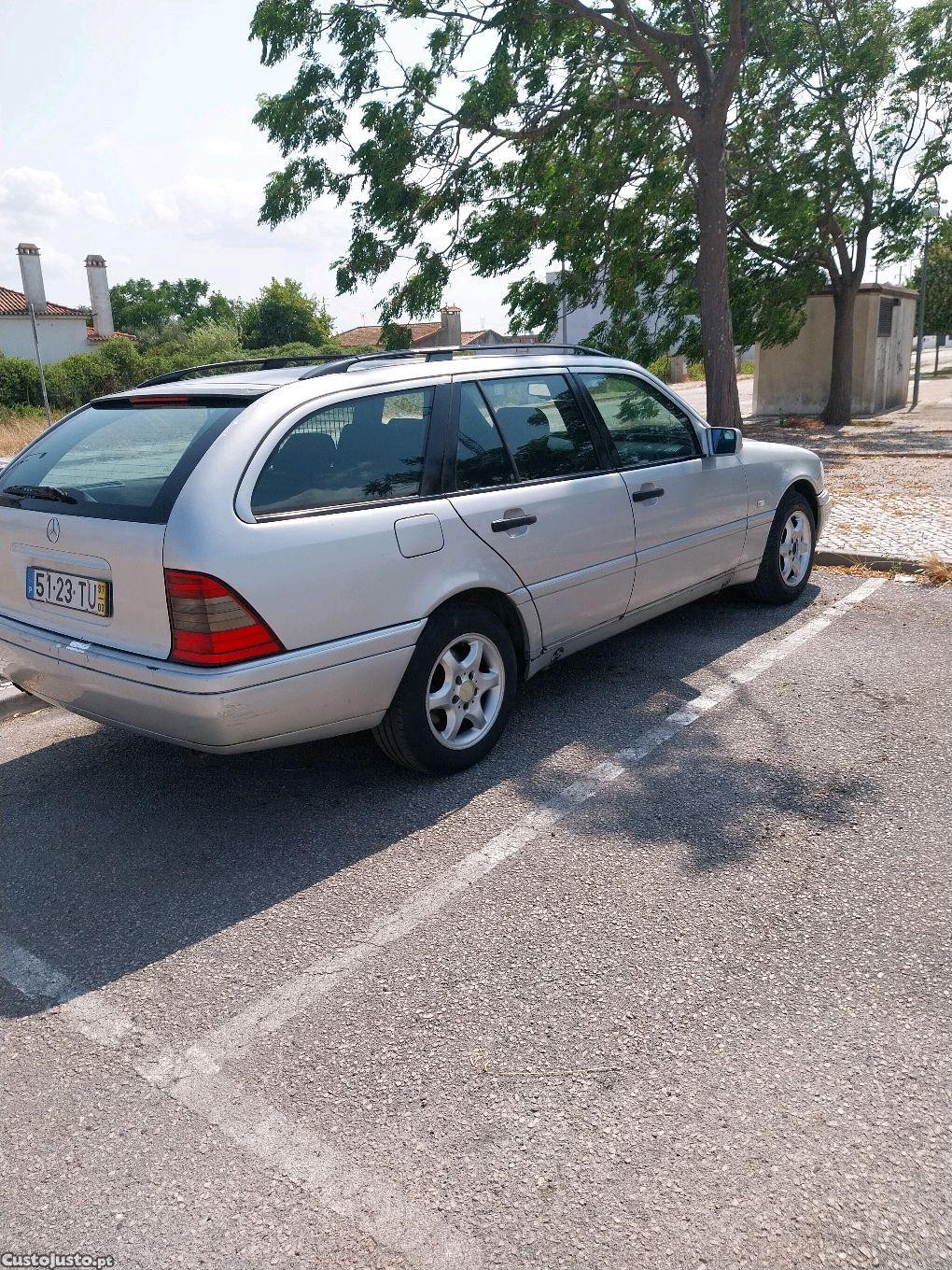 Mercedes-Benz C 220 MercedesTD — fotografia 9