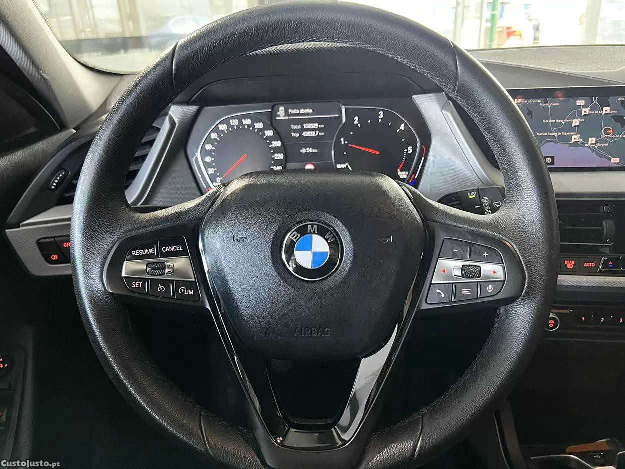 BMW 116 d Advantage — fotografia 17