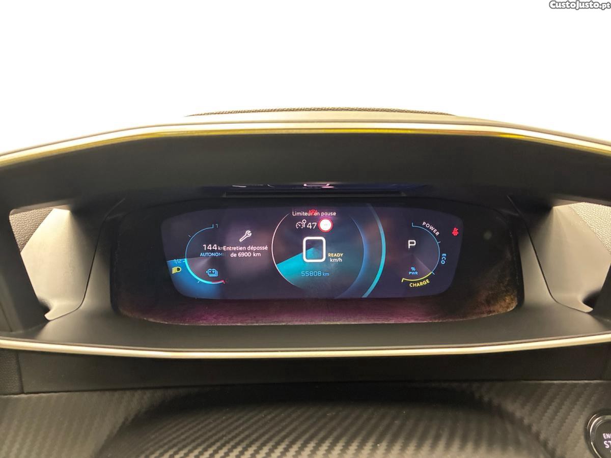 Peugeot 2008 50 kWh Allure Pack — fotografia 5