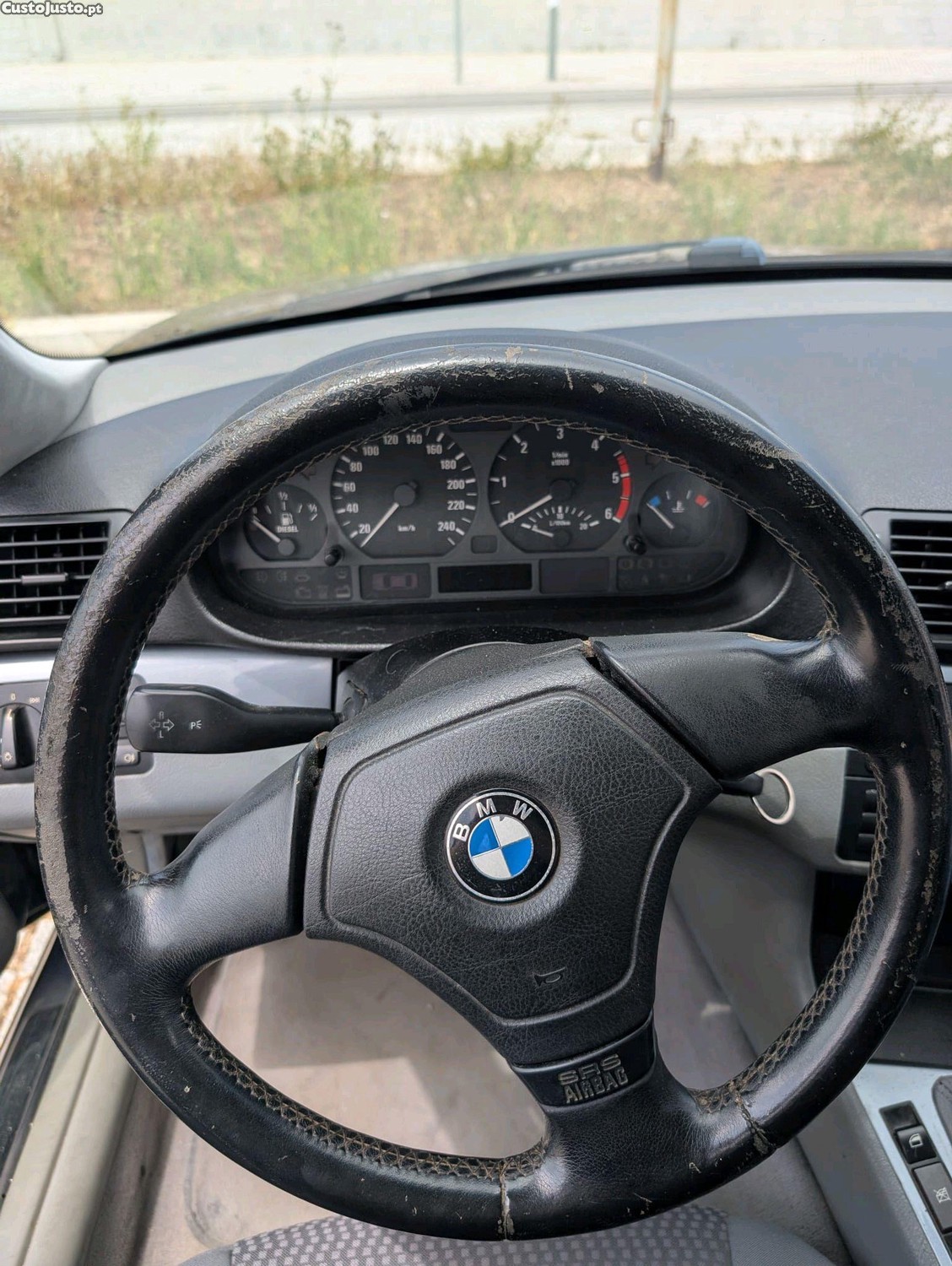 BMW 320 D — fotografia 3