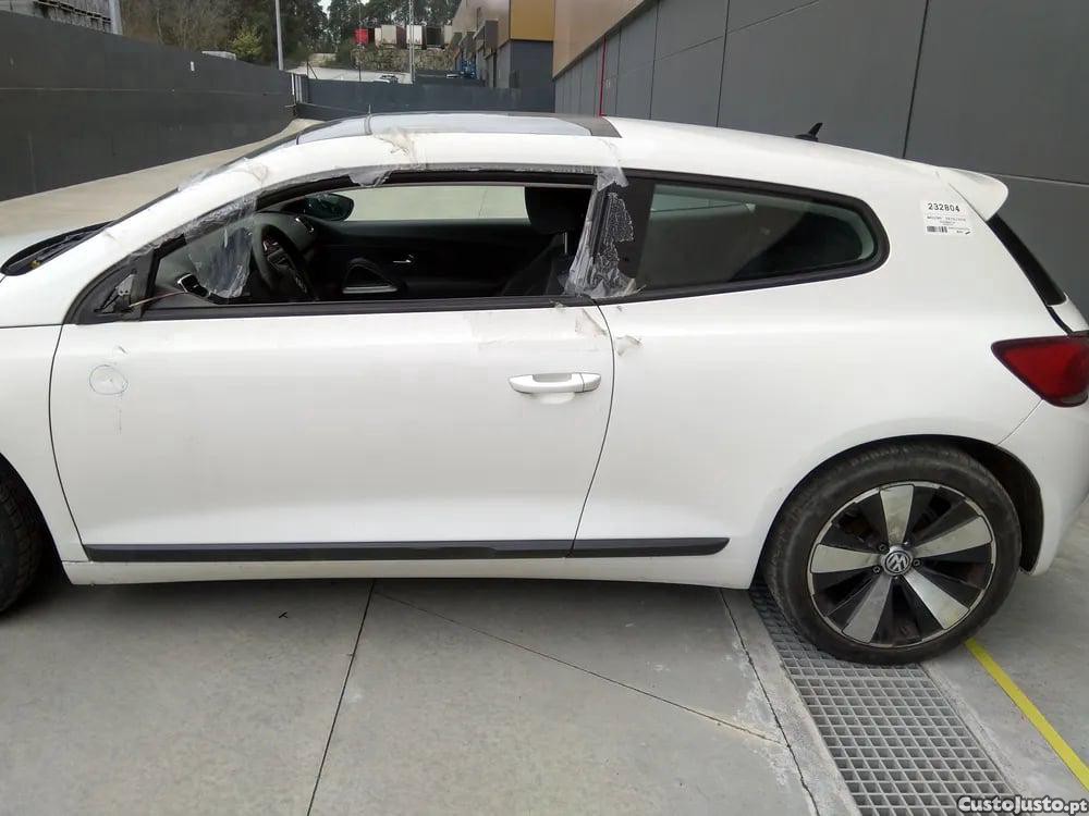 VW Scirocco 1.4 TSI (90 kW / 122 cv) [08.2008 - 11.2017] - 10 — photo 3