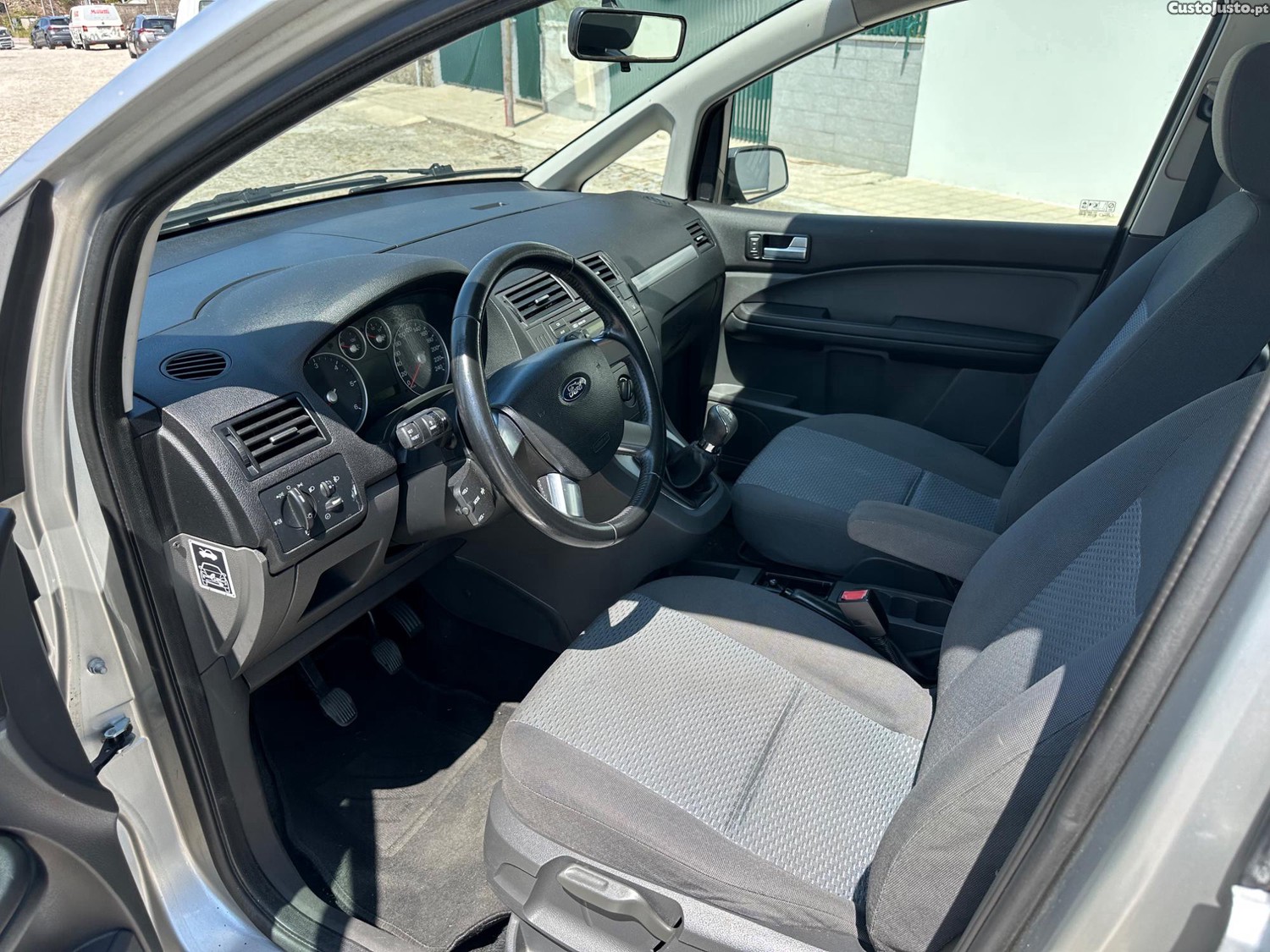 Ford C-Max 1.6 TDCI — fotografia 5