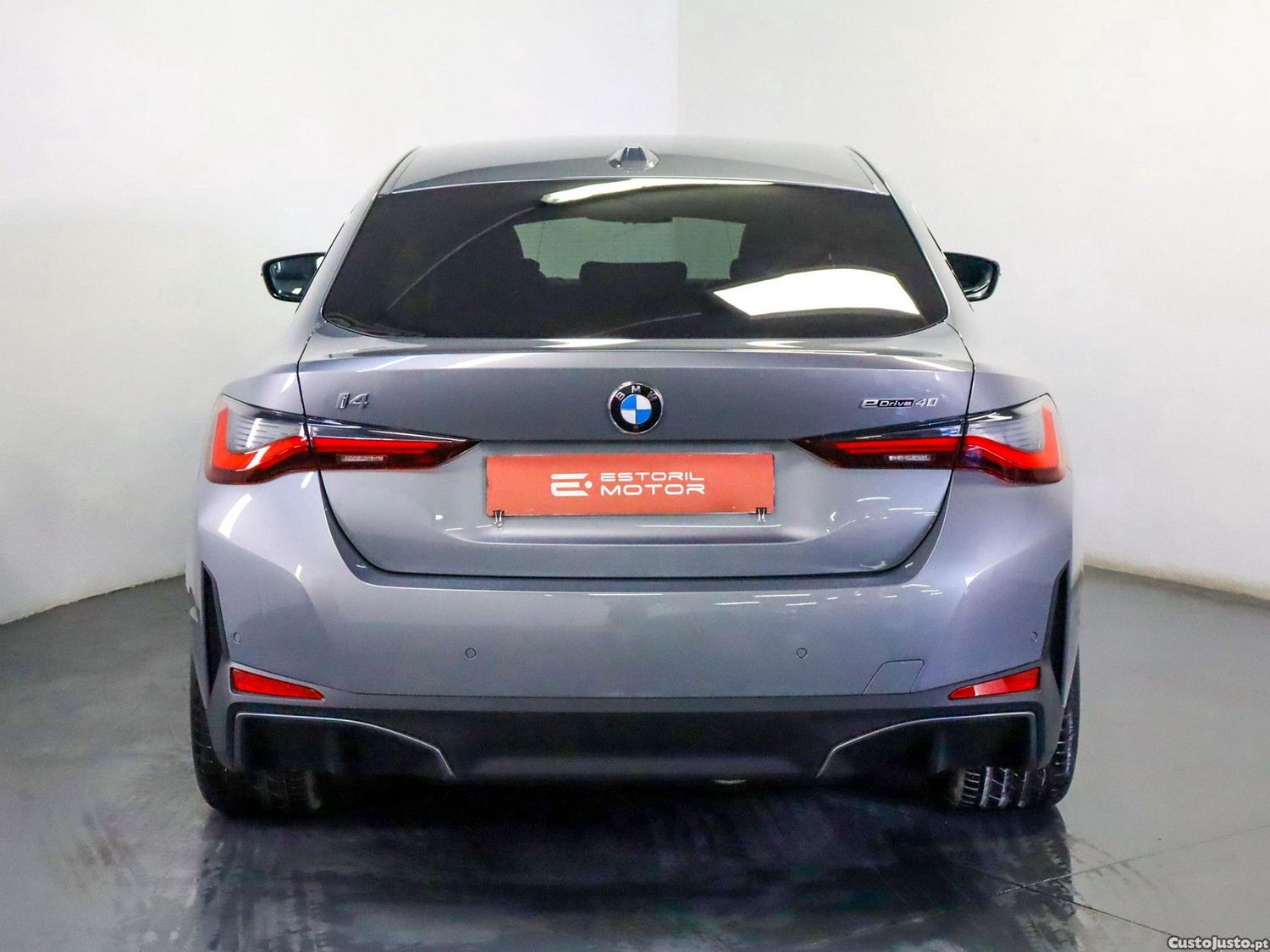 BMW i4 eDrive40 — fotografia 23