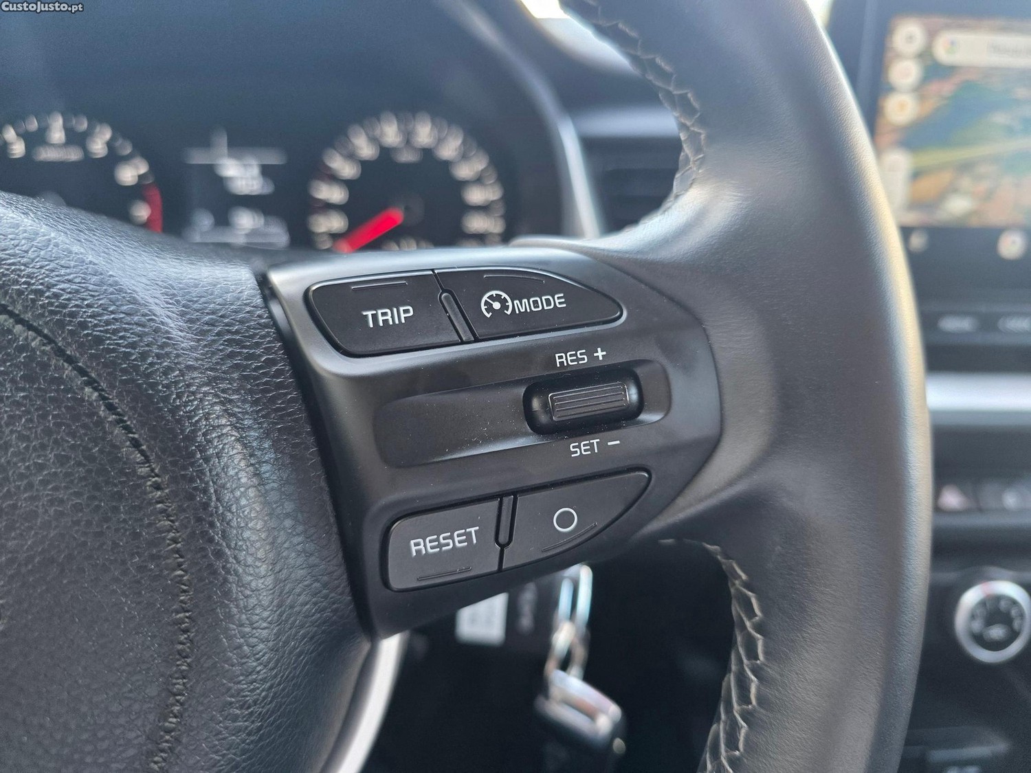 Kia Stonic 1.2 Dynamic — fotografia 16
