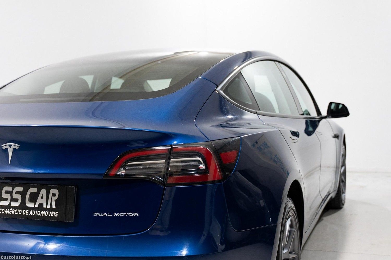 Tesla Model 3 Long-Range Dual Motor AWD — fotografia 18