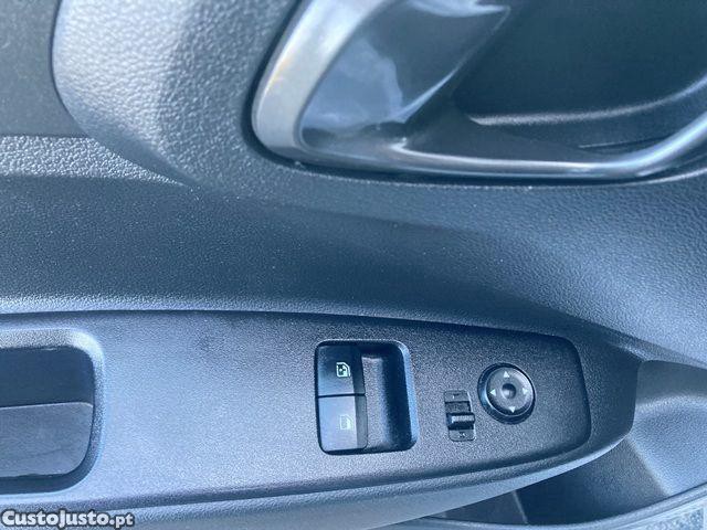 Hyundai i10 1.0 Auto Style — fotografia 7