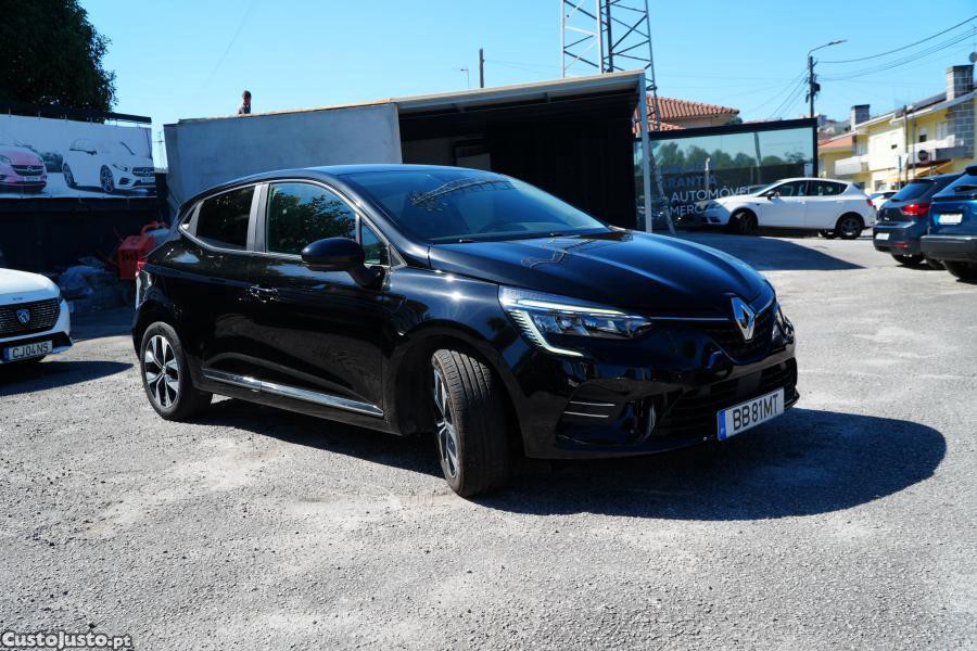 Renault Clio 1.0 TCe Evolution — fotografia 8