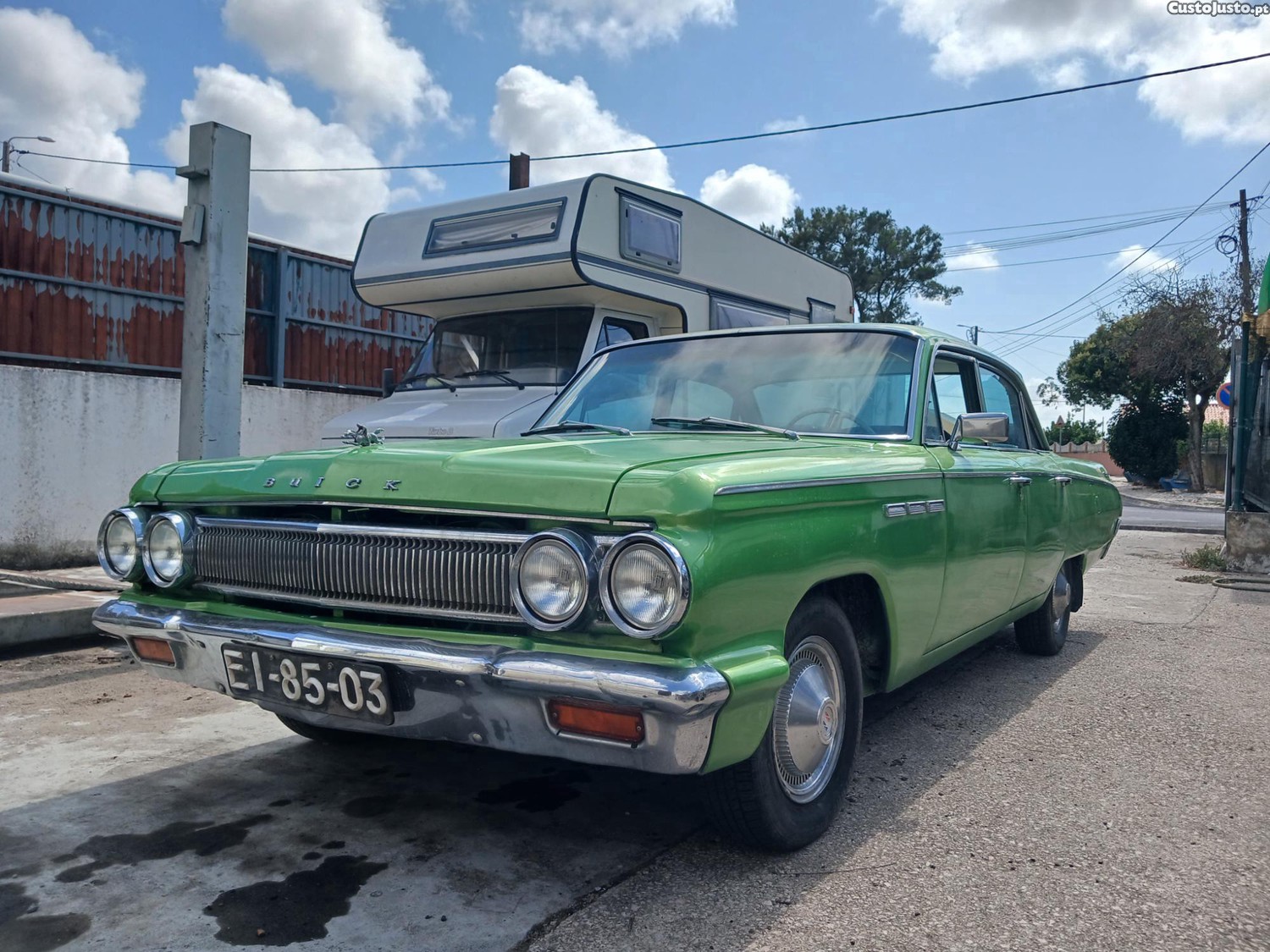 Buick Sedan — photo 4