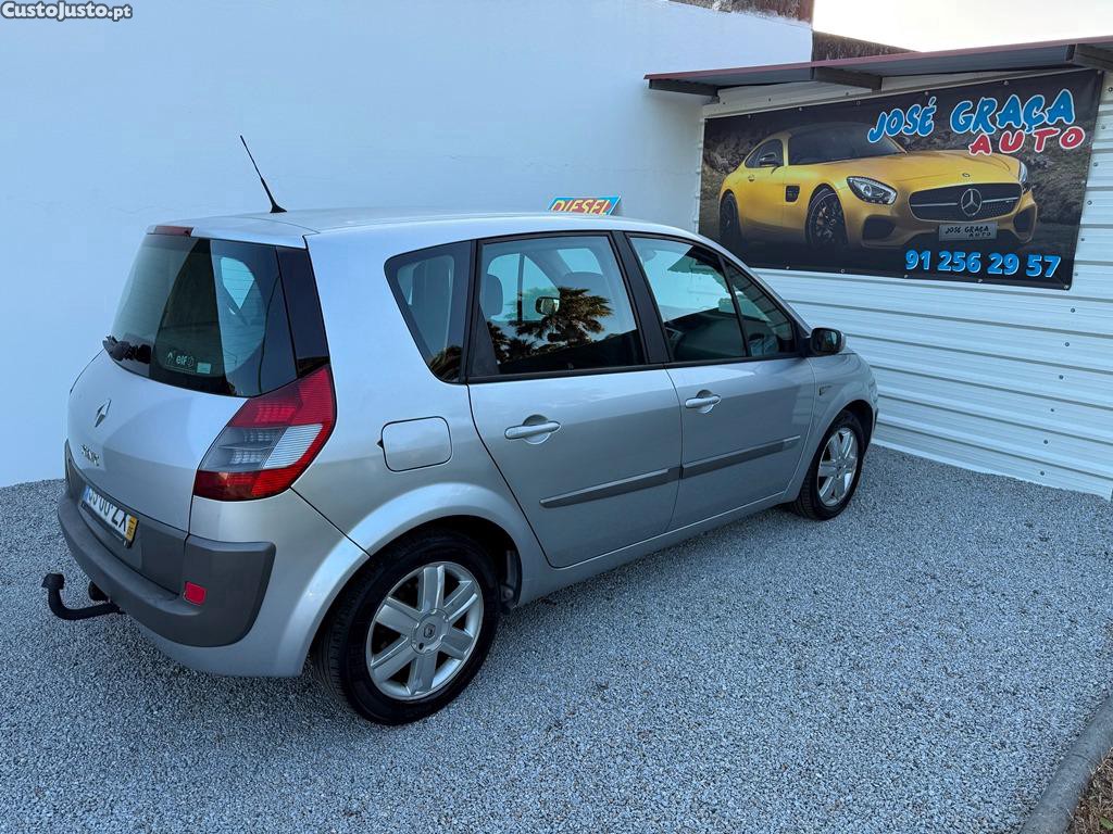 Renault Scénic 1.5Dci 82cv 05/2005 — fotografia 9