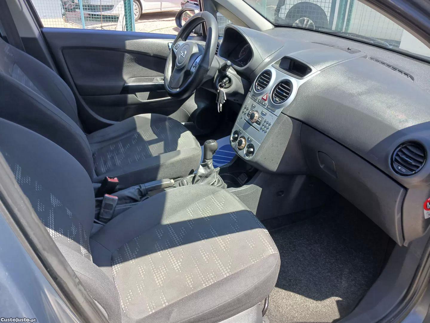 Opel Corsa 1.2 enjoy — fotografia 4
