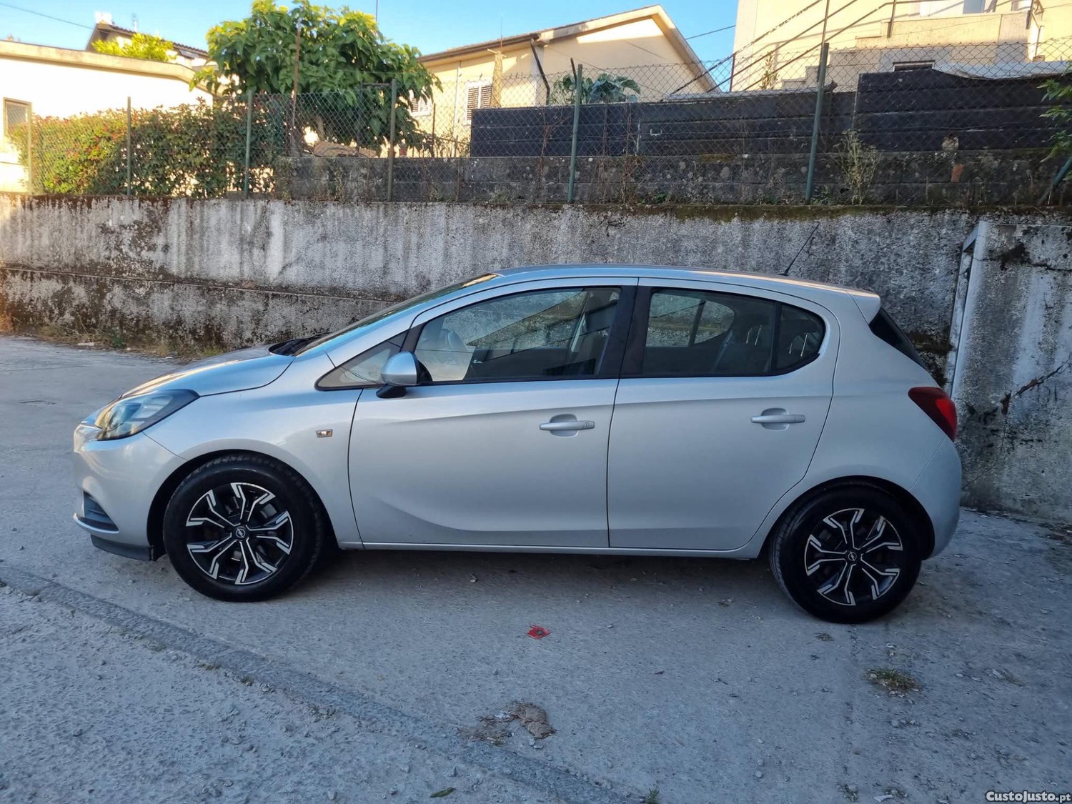 Opel Corsa 1.3 cdti muito novonacional — fotografia 12