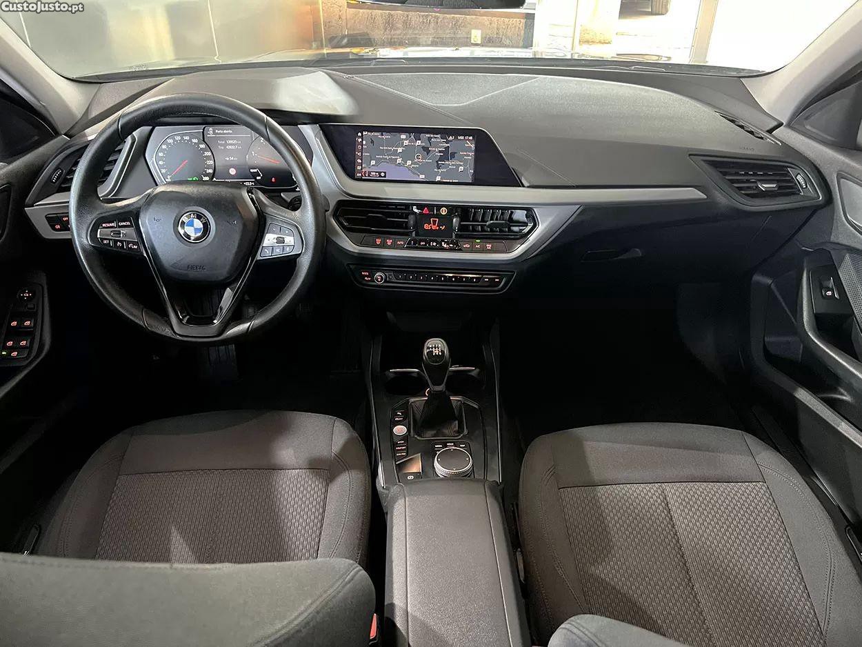 BMW 116 d Advantage — fotografia 15