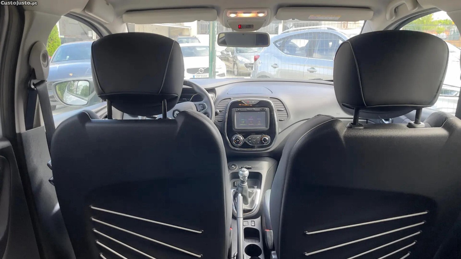 Renault Captur 1.5 dCi Exclusive — fotografia 9