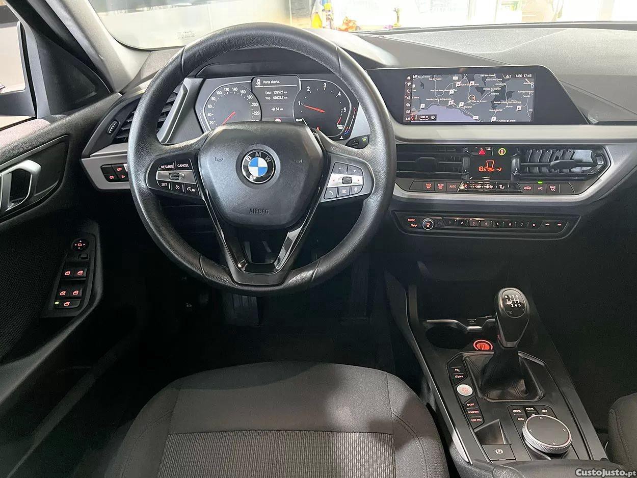 BMW 116 d Advantage — fotografia 16