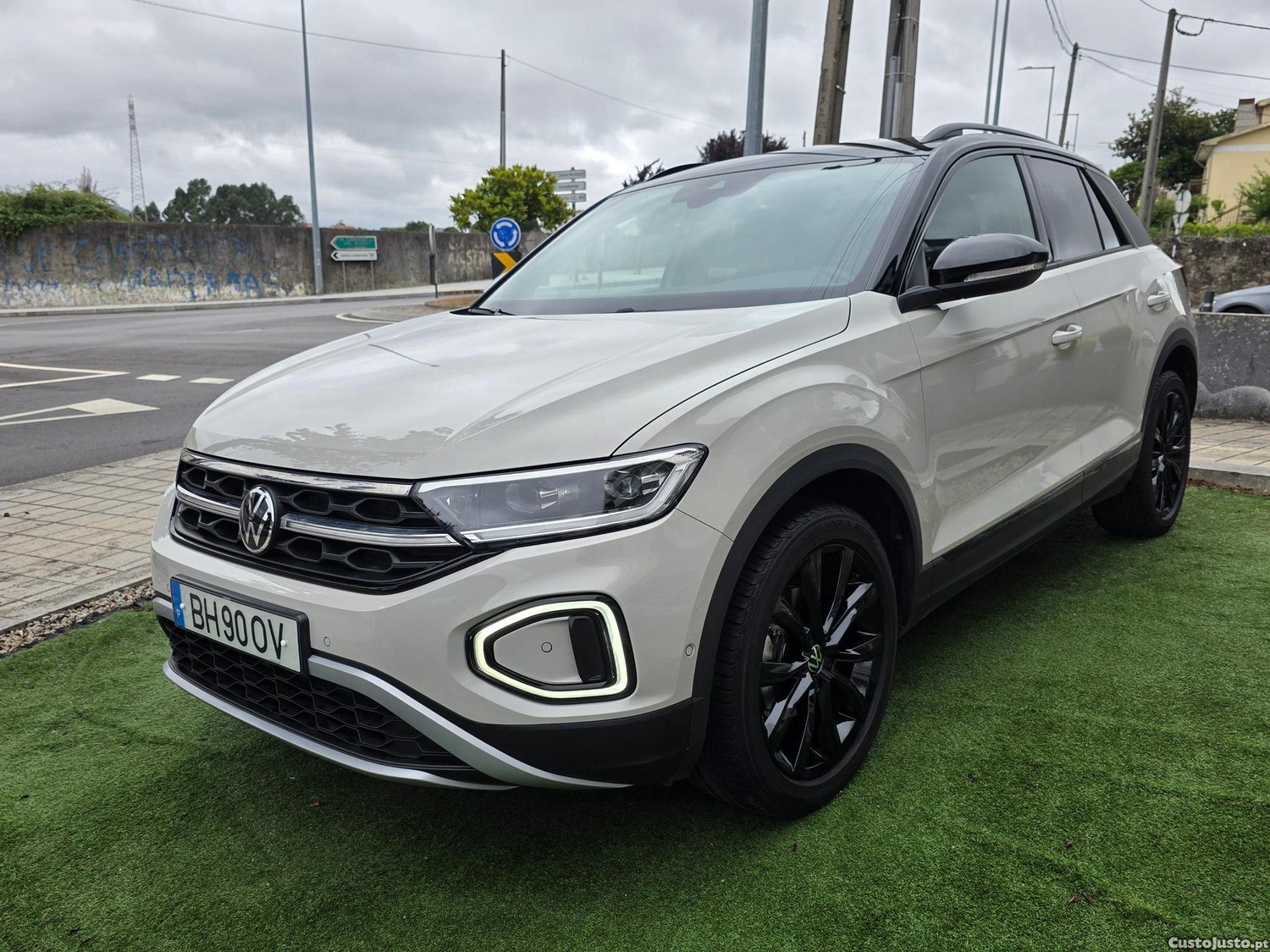 VW T-Roc 1.0 TSI Black Style - 24 — photo 3