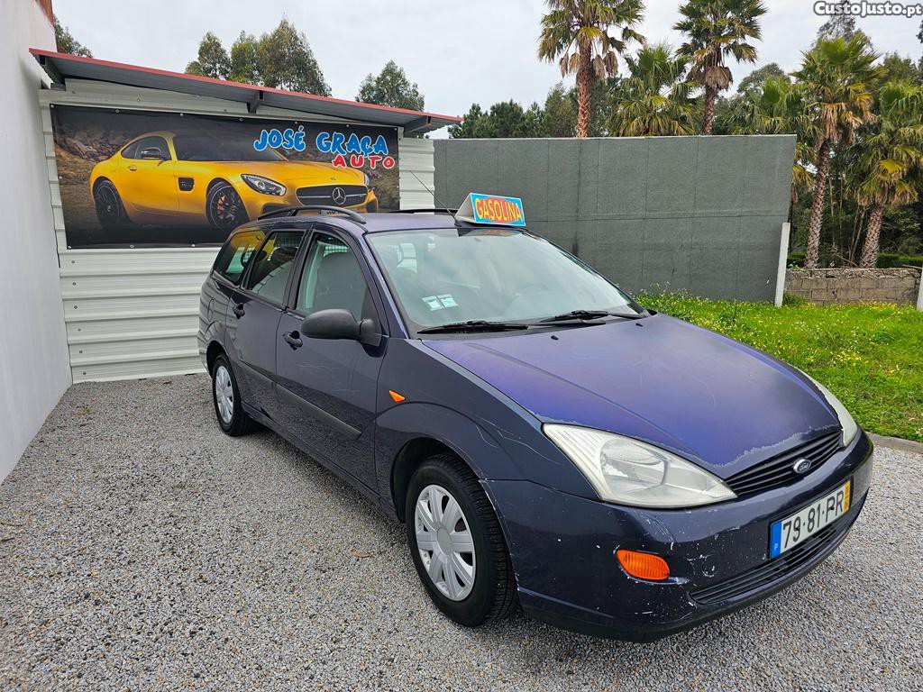 Ford Focus Sw 1.4i 16v 75cv 06/2000 — fotografia 10
