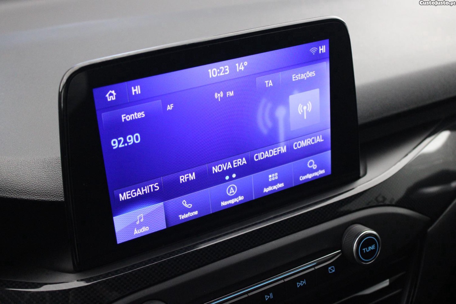 Ford Focus 1.0 ECOBOOST ST-LINE — fotografia 23