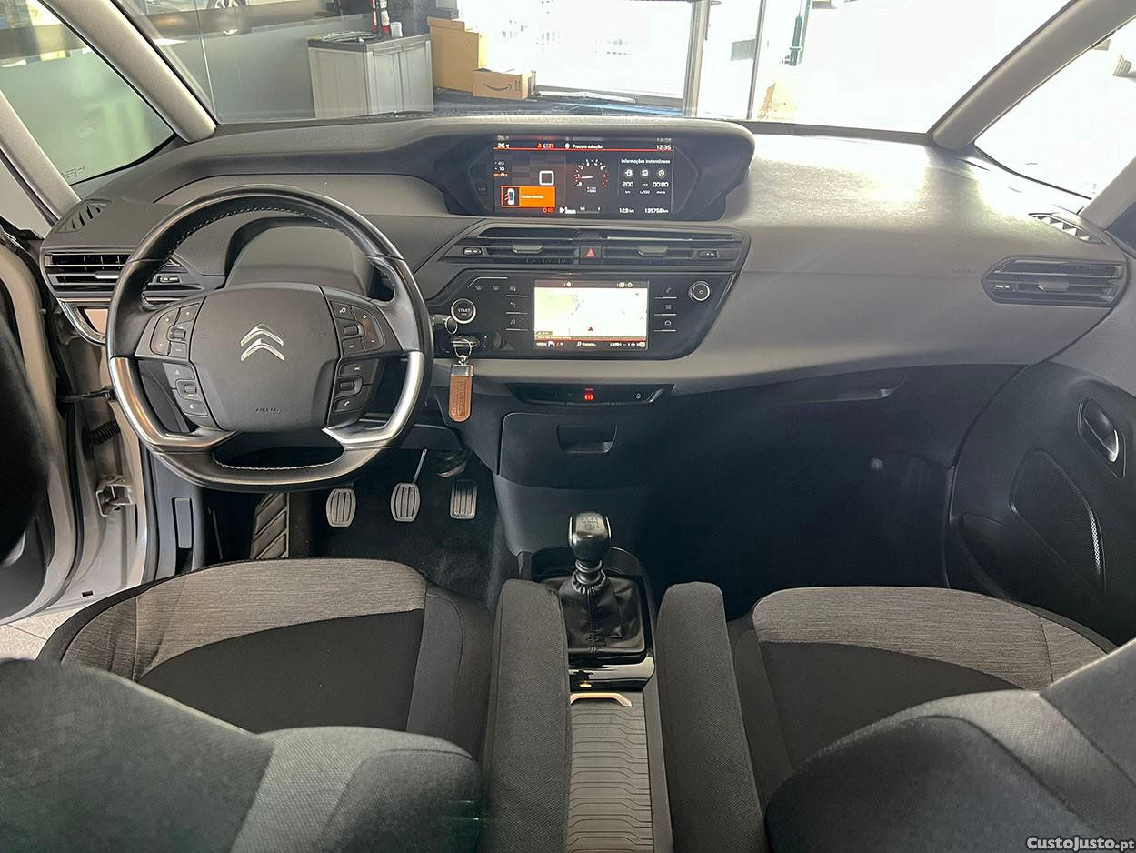 Citroën C4 Spacetourer 1.5 BlueHDi Feel — fotografia 16