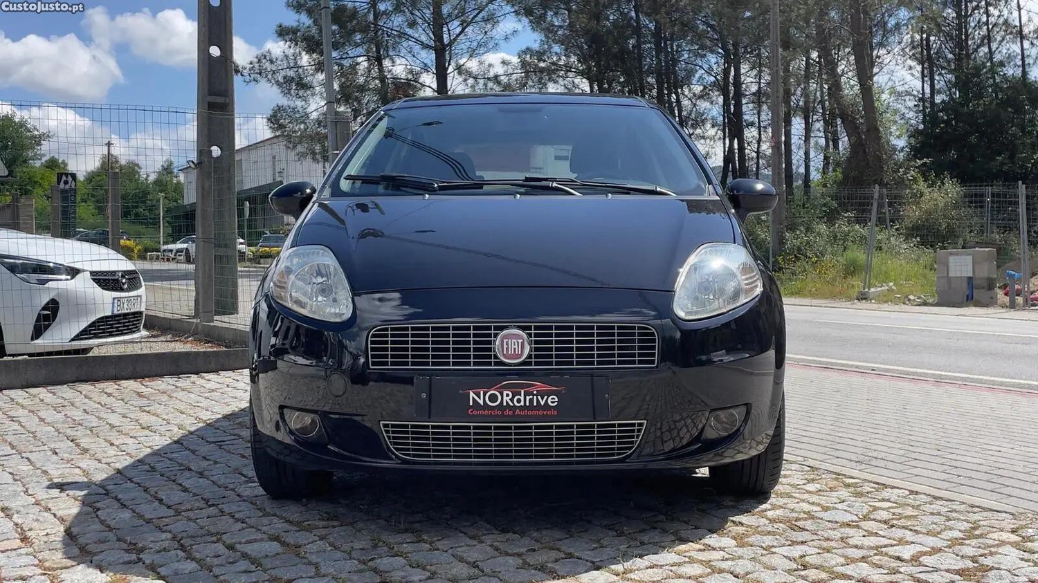 Fiat Grande Punto 1.3 M-Jet Active — fotografia 12