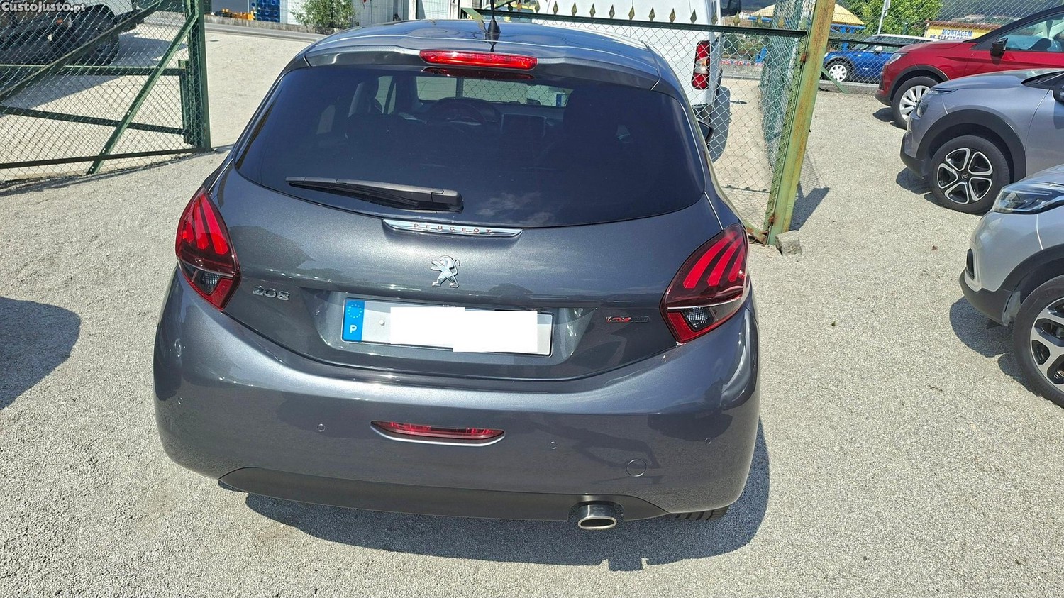 Peugeot 208 1.6 BlueHDi GT Line — fotografia 4