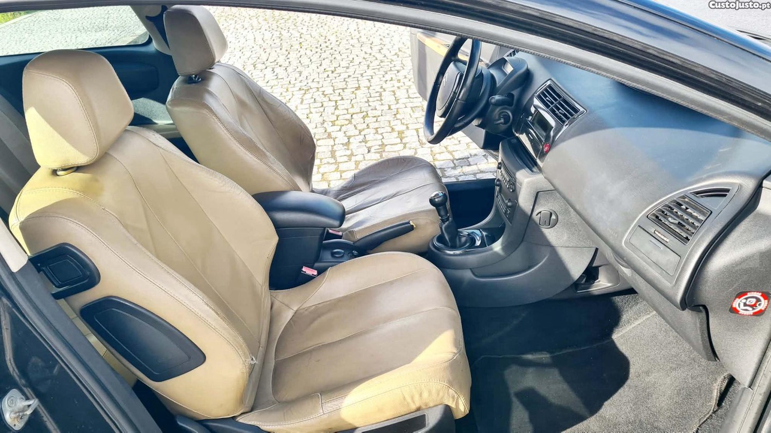 Citroën C4 () — fotografia 5
