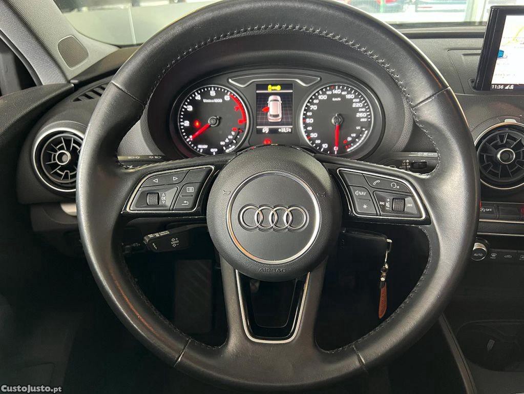 Audi A3 Sportback 1.0 TFSI — fotografia 14