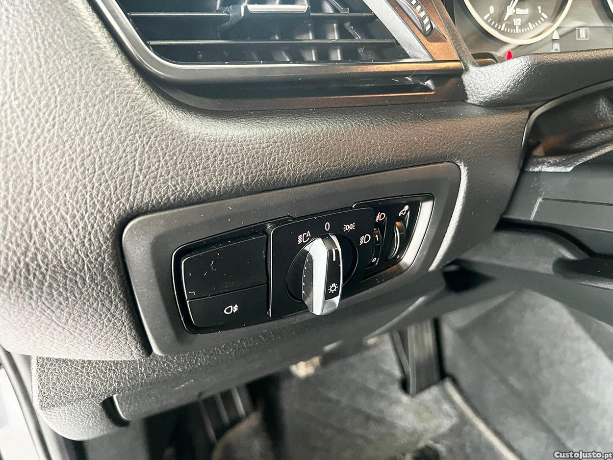 BMW 214 Active Tourer d Advantage — fotografia 5