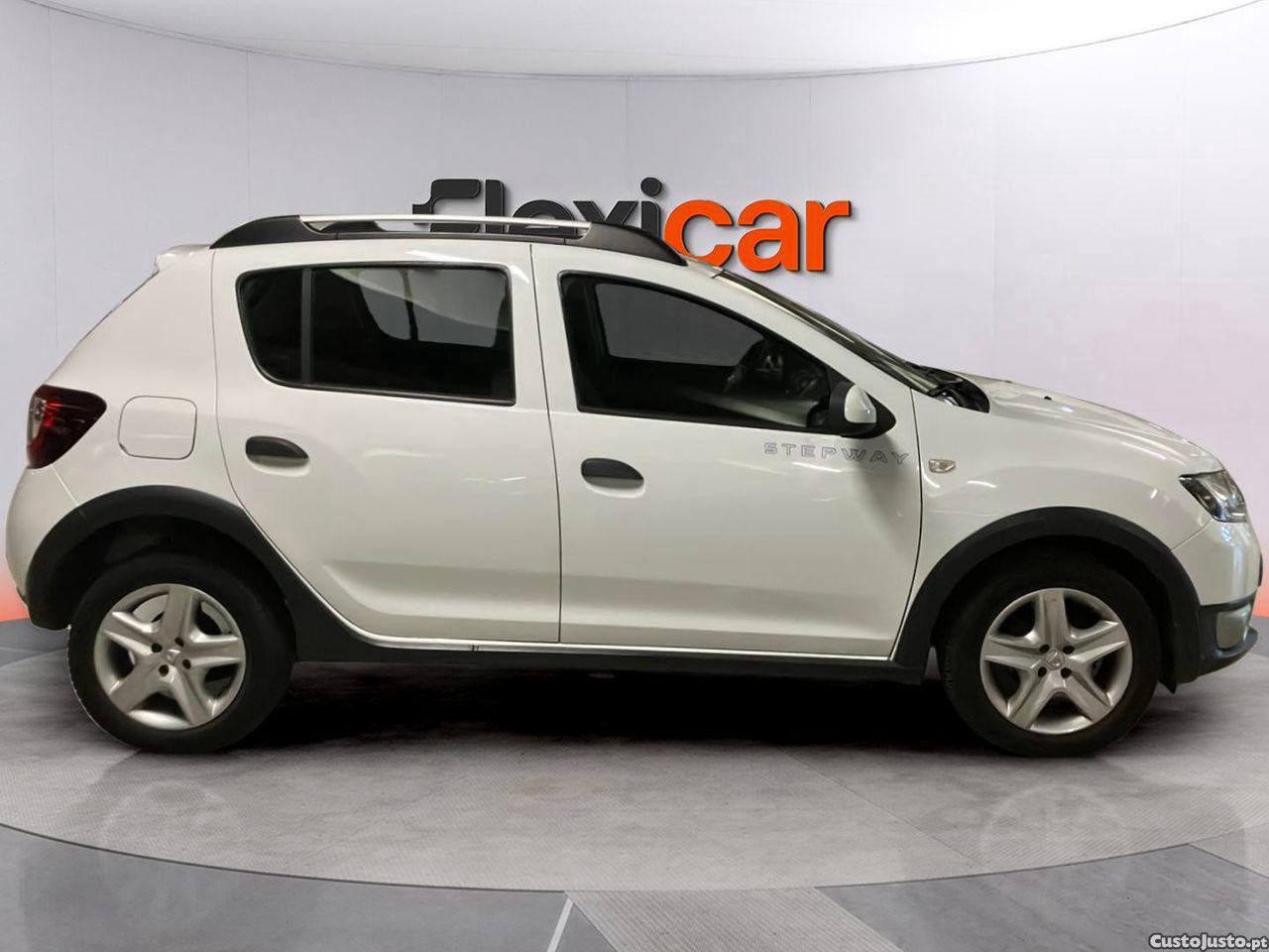 Dacia Sandero 0.9 TCe — fotografia 20