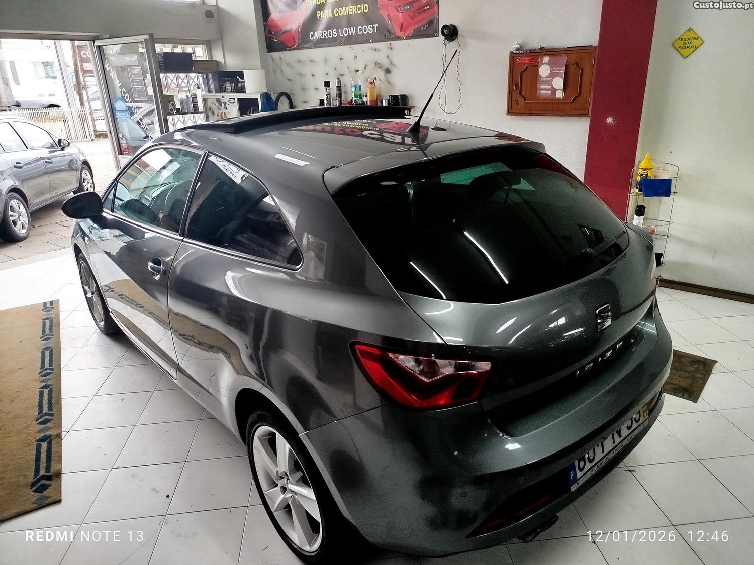SEAT Ibiza 1.6 TdiFR Viatura Nacional — fotografia 11