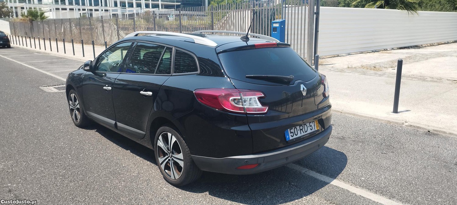 Renault Mégane 1.5 dCi 110cv Bose Edition CO2 Champion — fotografia 10