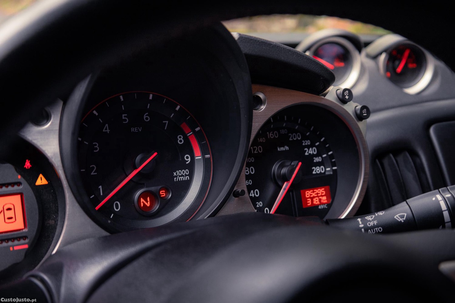 Nissan 370 Z 2016 — fotografia 6