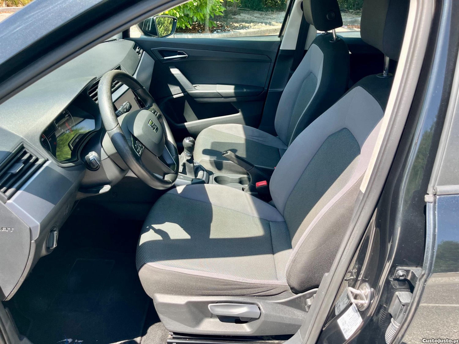 SEAT Arona 1.0 TSI STYLE EDITION — fotografia 6