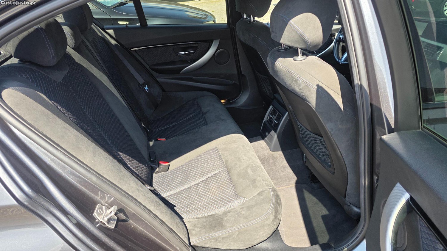 BMW 318 d 150cv Steptronic Pack M — fotografia 4