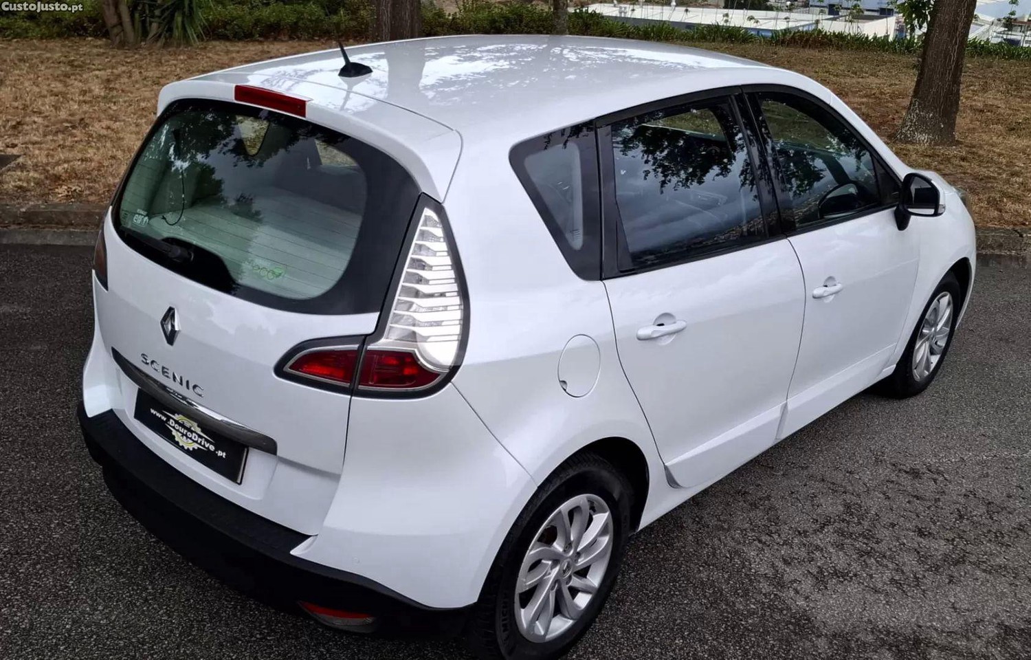 Renault Mégane 1.5dci limited — fotografia 11