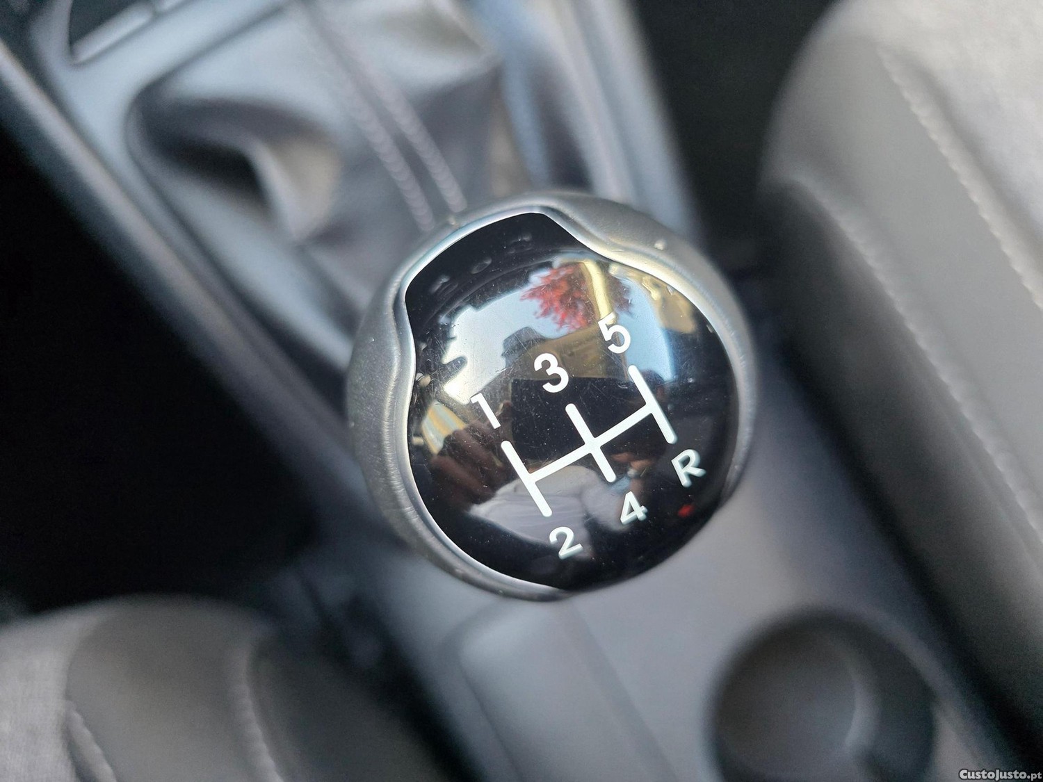 Kia Stonic 1.2 Dynamic — fotografia 13