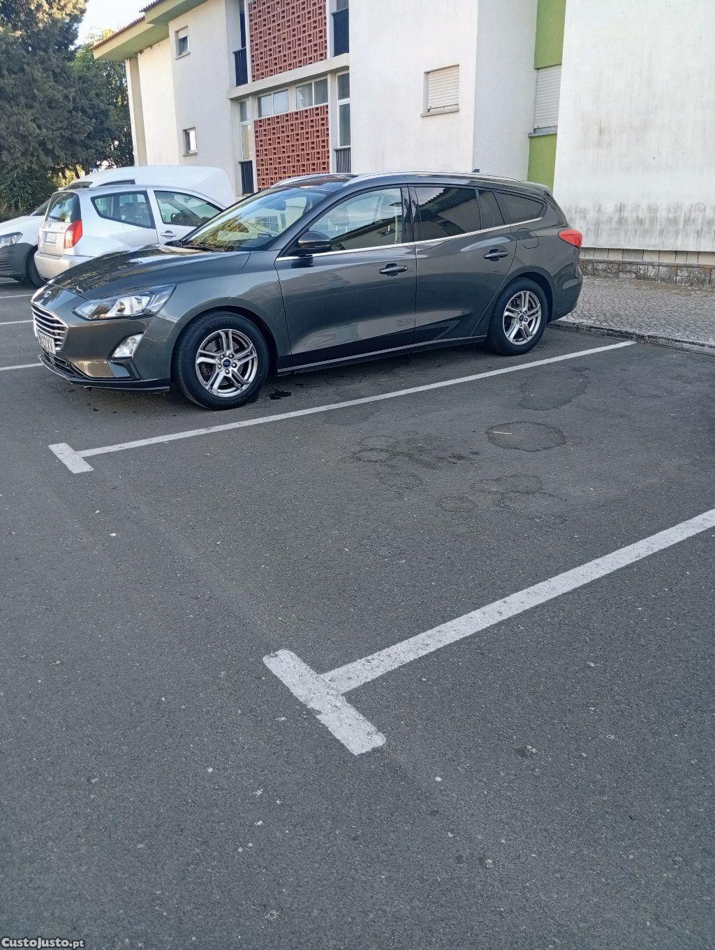 Ford Focus 1.5 — fotografia 6
