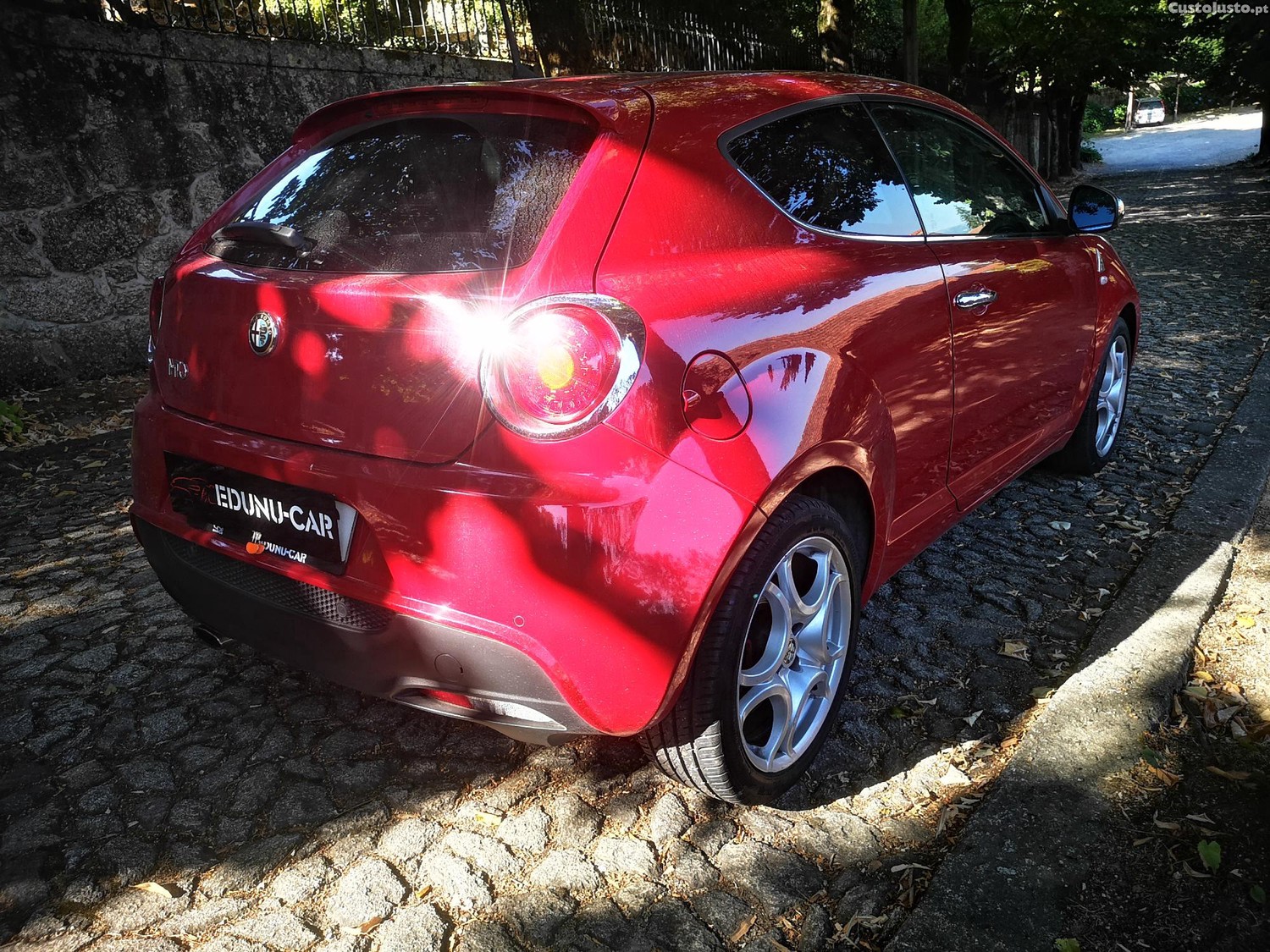 Alfa Romeo MiTo 0.9 T 105cv TWINAIR QUADRIFOGLIO - C/ Garantia — fotografia 13