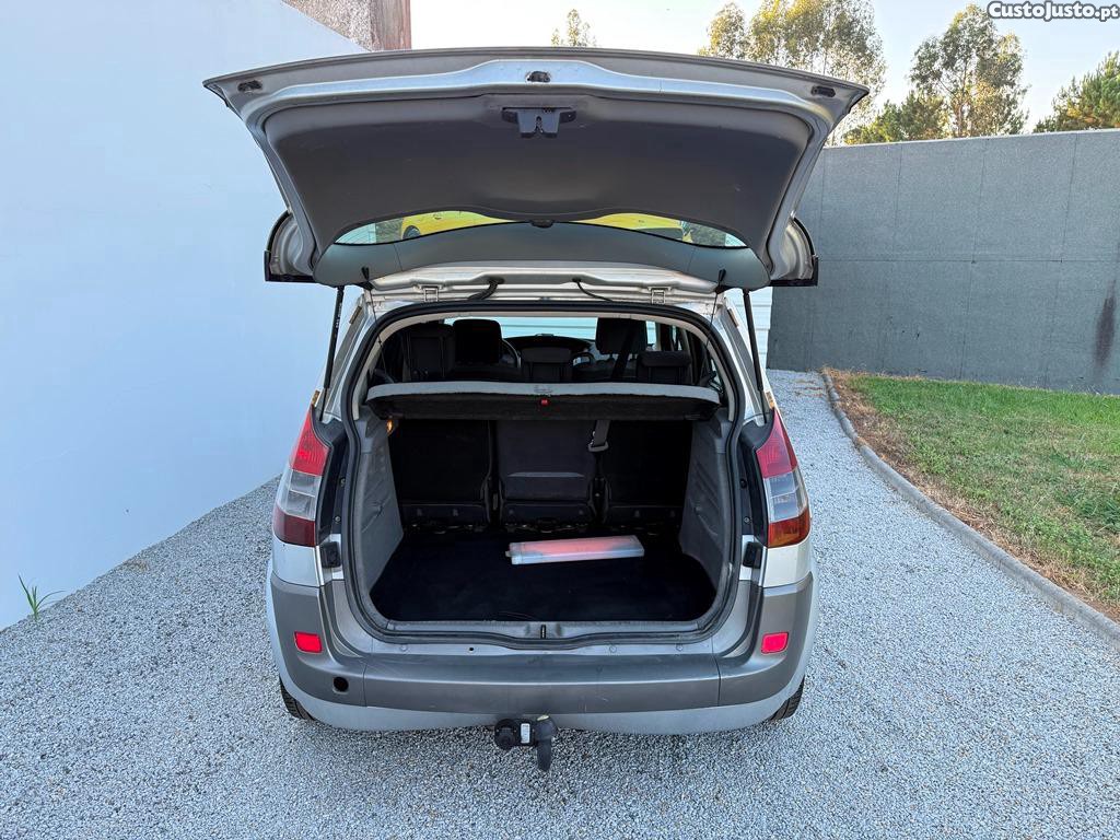 Renault Scénic 1.5Dci 82cv 05/2005 — fotografia 8