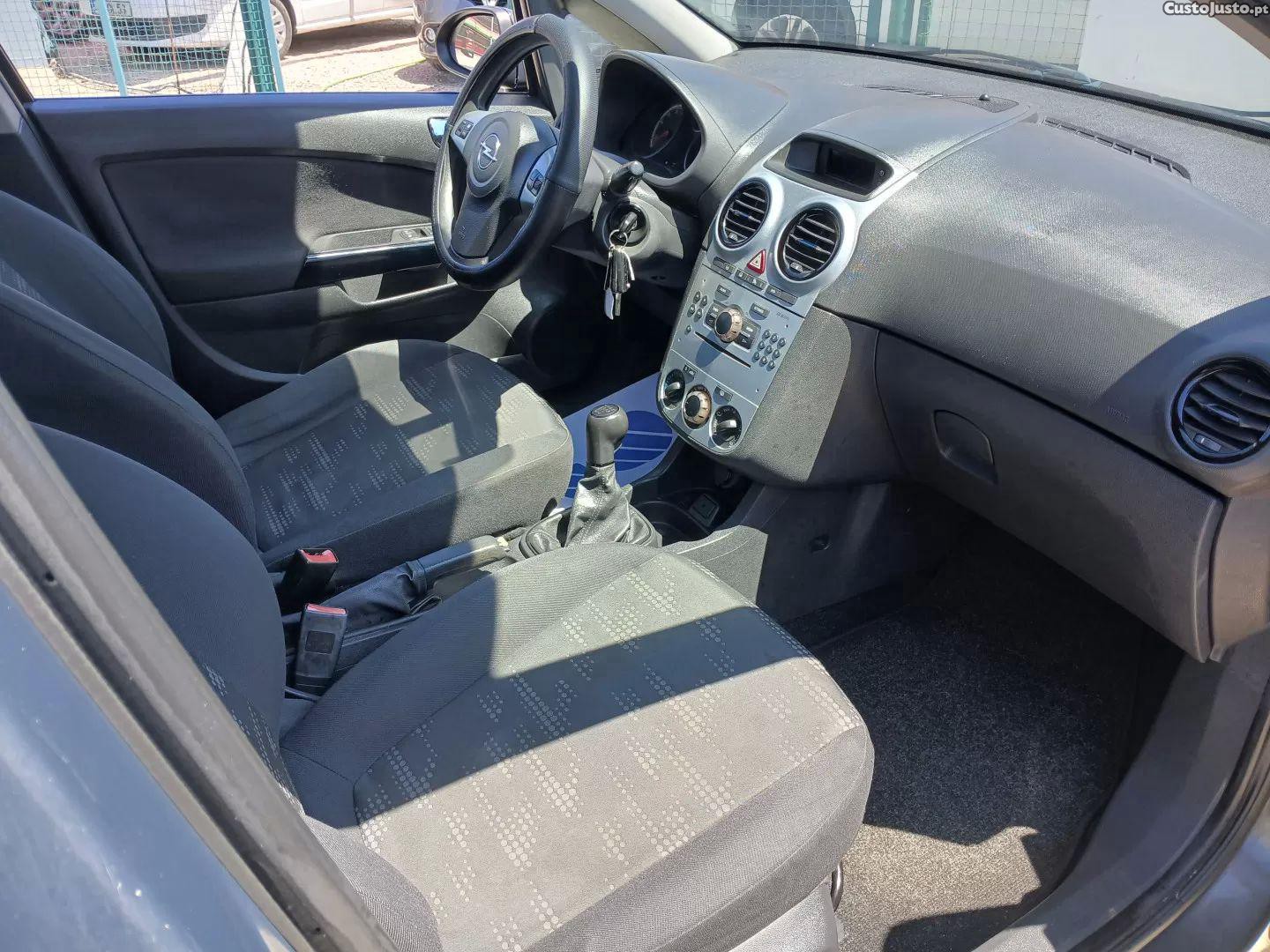 Opel Corsa 1.2 enjoy — fotografia 3