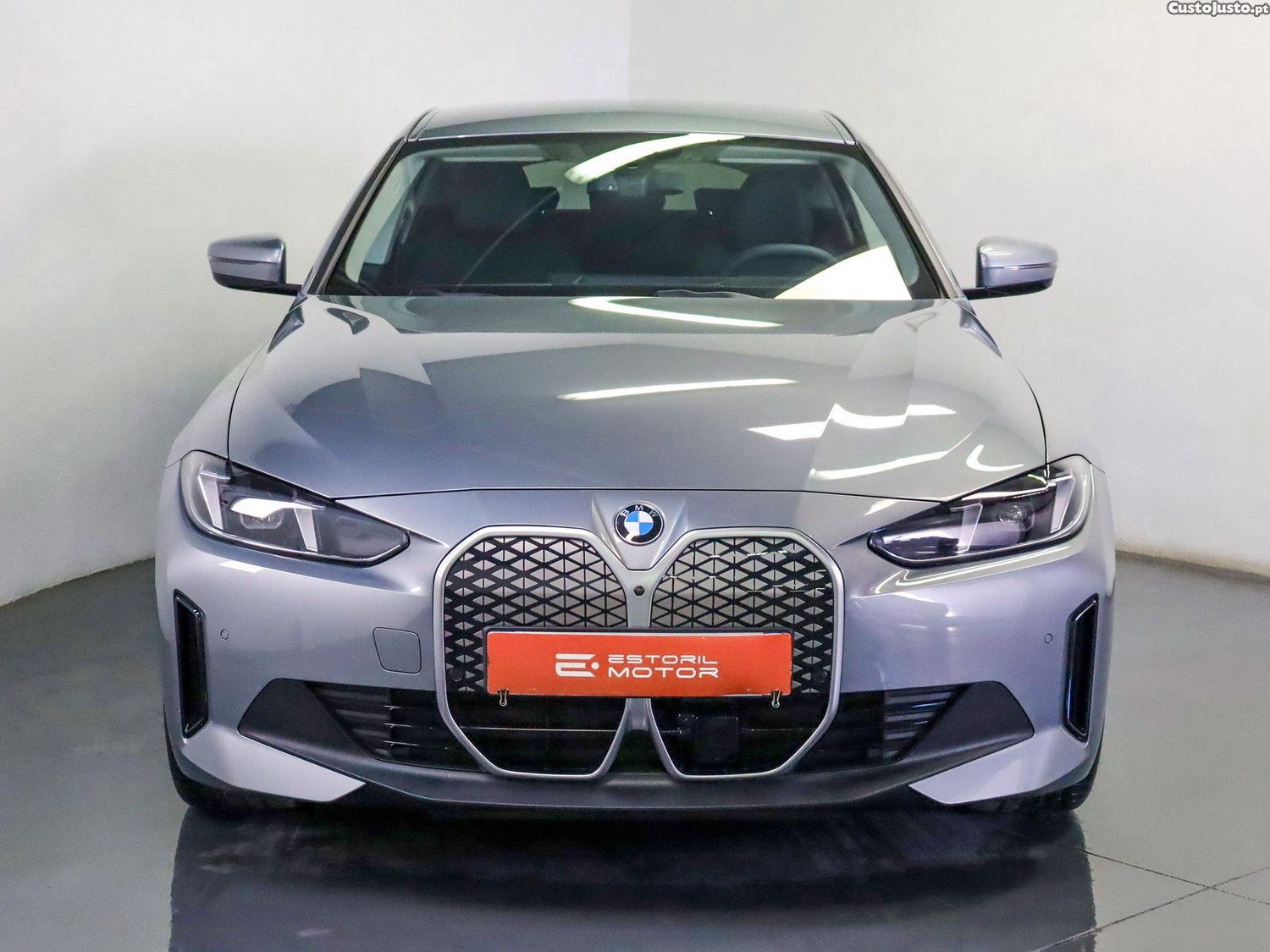 BMW i4 eDrive40 — fotografia 25