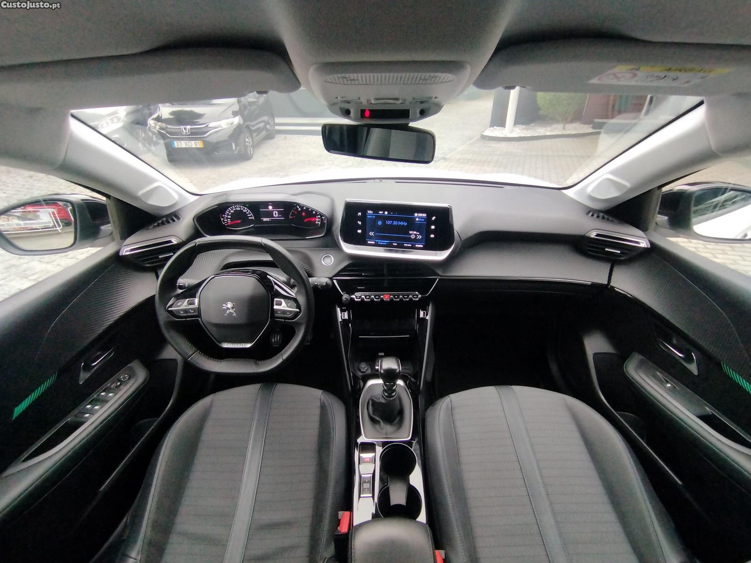 Peugeot 208 1.5 BlueHDi Active Pack — fotografia 11