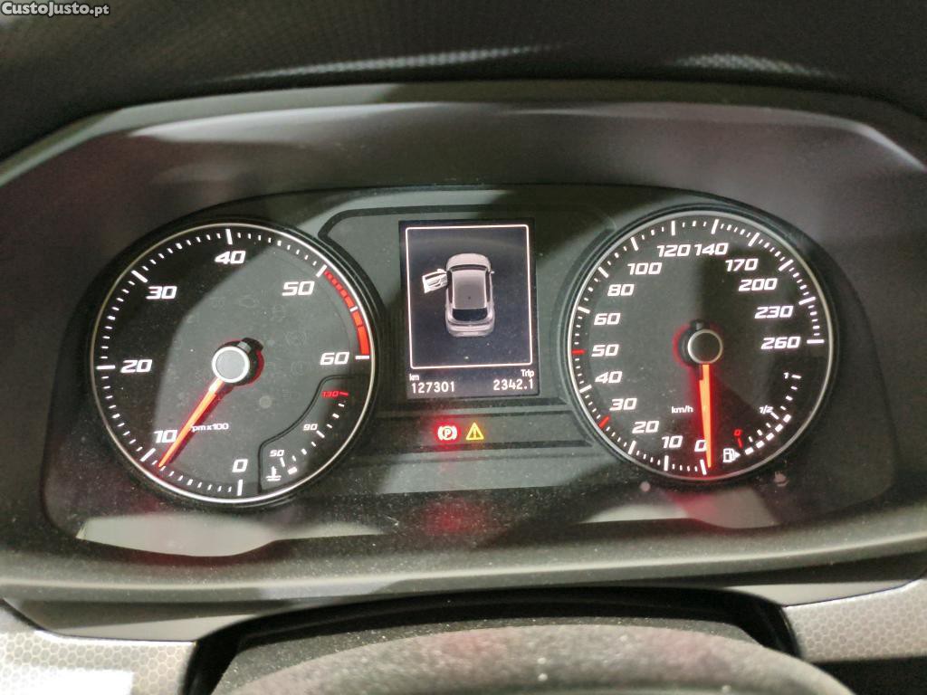 SEAT Leon 2.0 TDI Style — fotografia 16