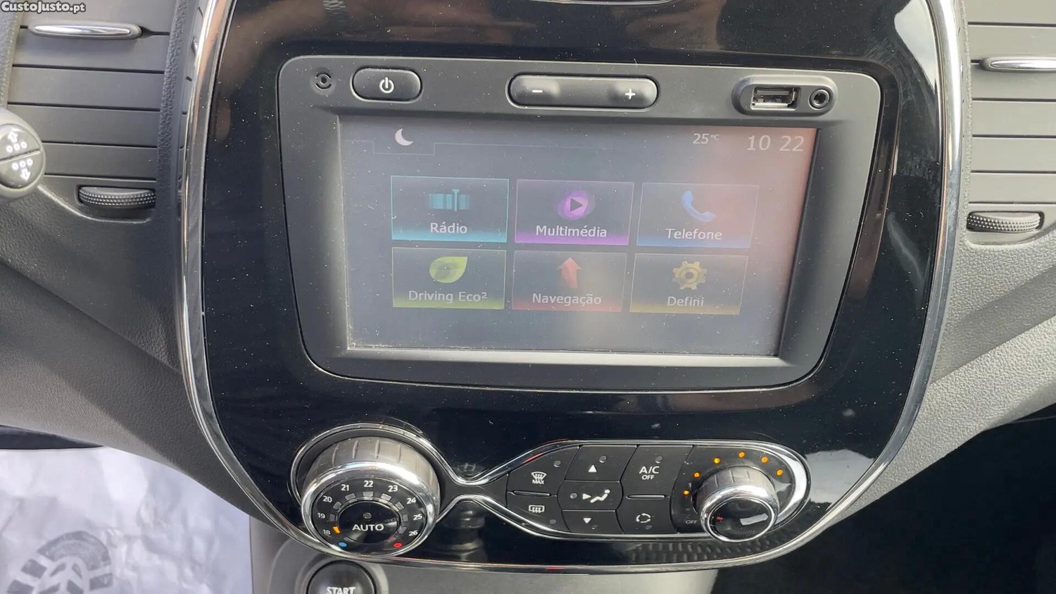 Renault Captur 1.5 dCi Exclusive — fotografia 7
