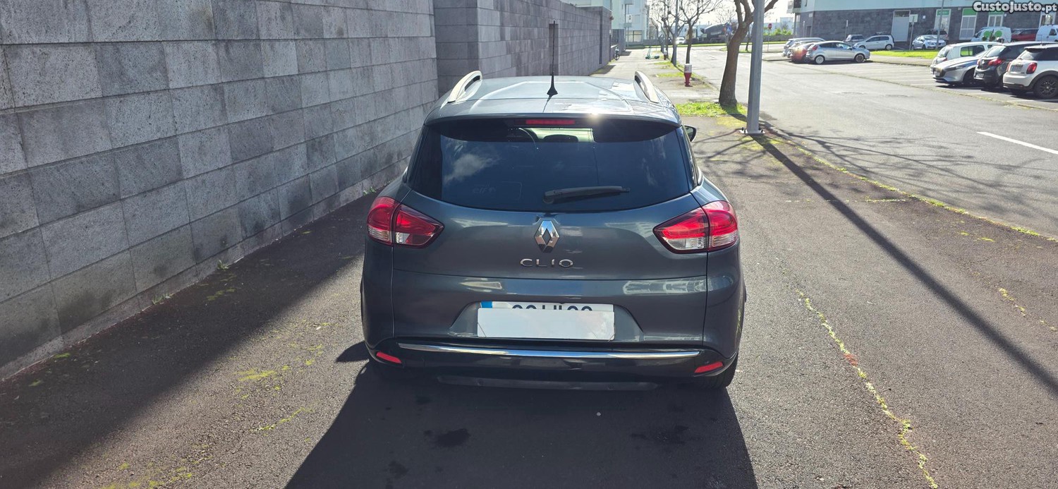 Renault Clio 0.9 tce Limited como nova — fotografia 9