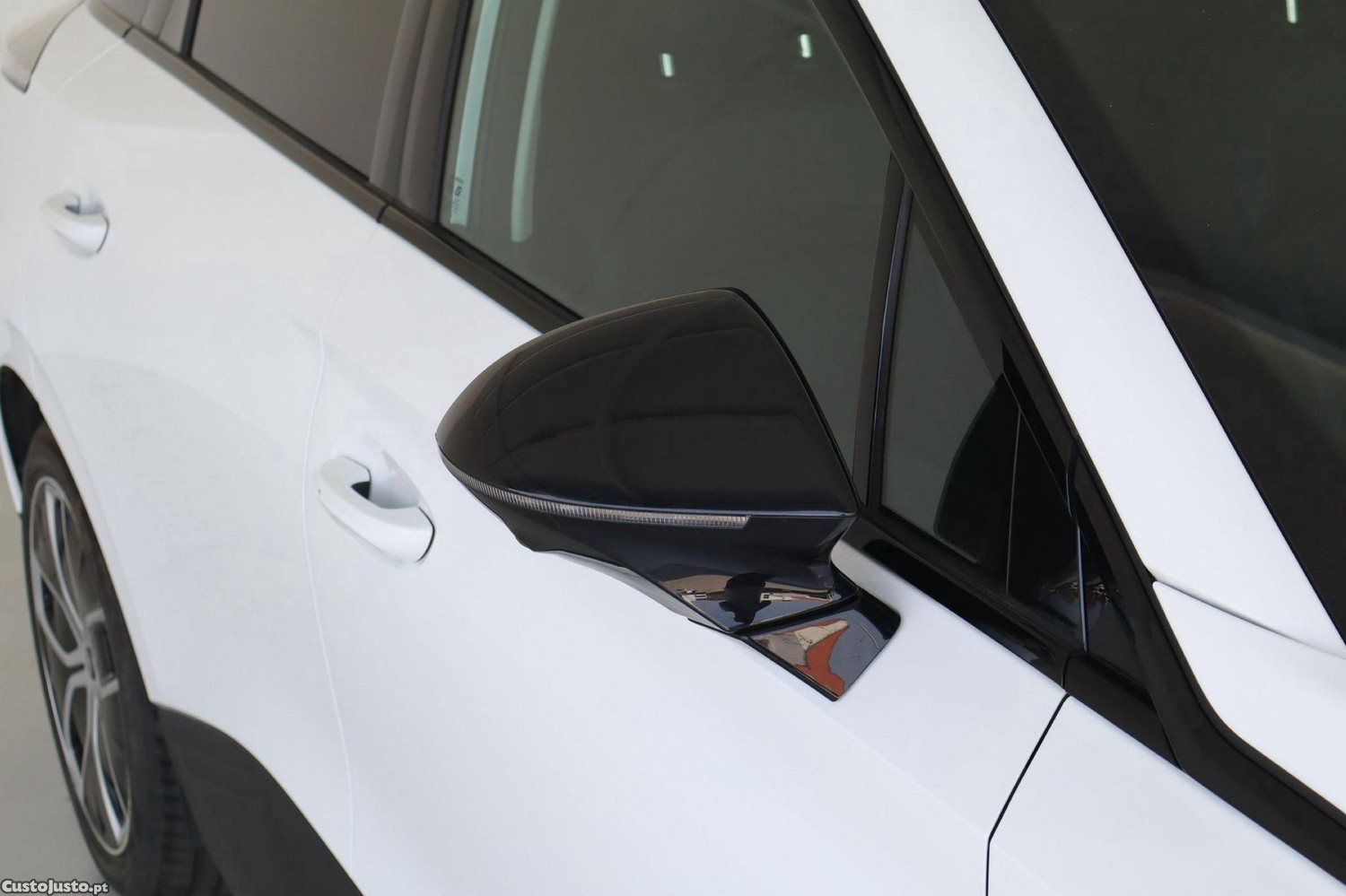 MG  64 kWh Luxury - 24 foto 4