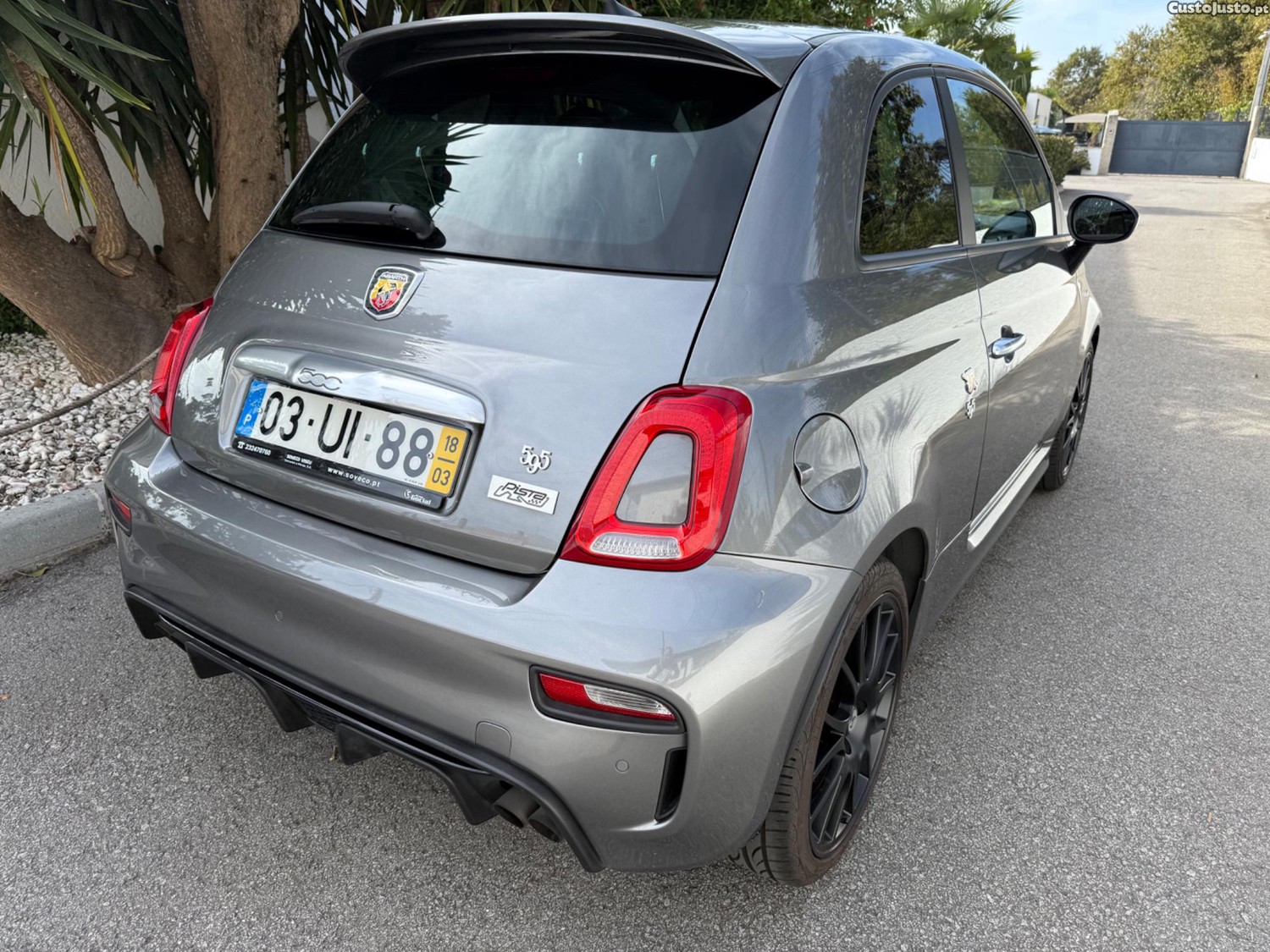Abarth 595 Pista — fotografia 2